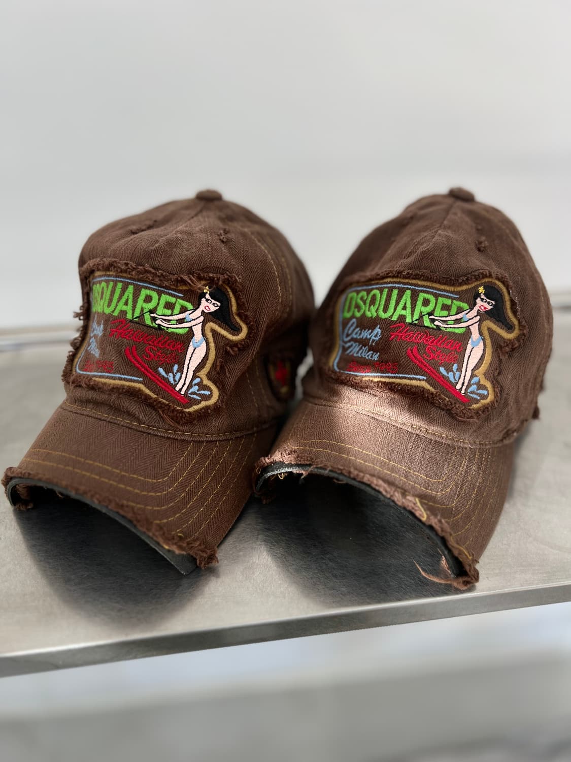 디쑤퀘 숏창 캡  상품이미지4