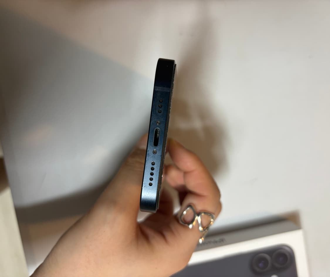 아이폰 13 미드나잇 128g 상품이미지3
