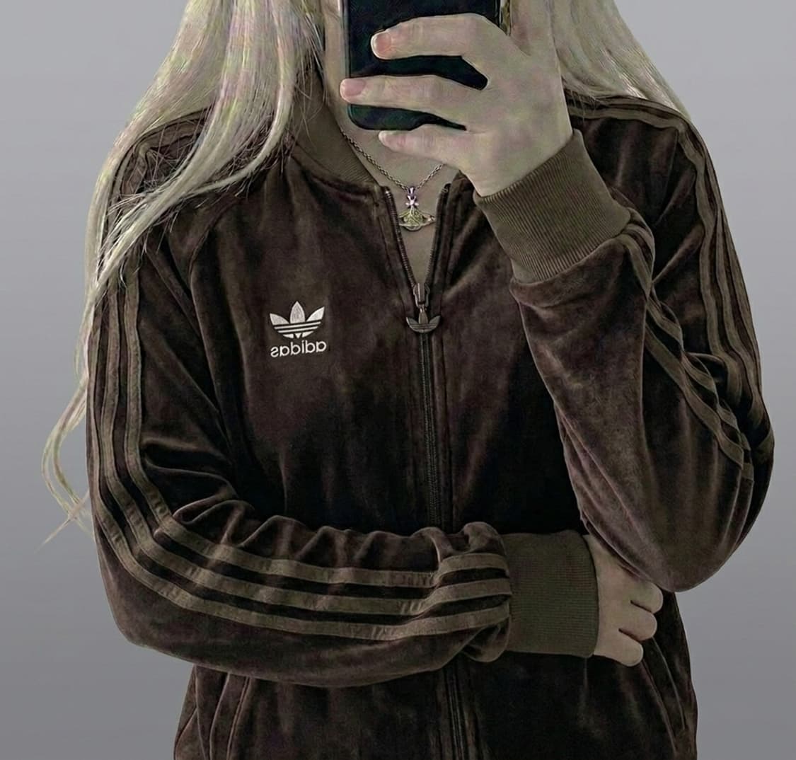 [초대장급] 아디다스 다크초콜릿 벨벳 트랙탑 져지 상품이미지1