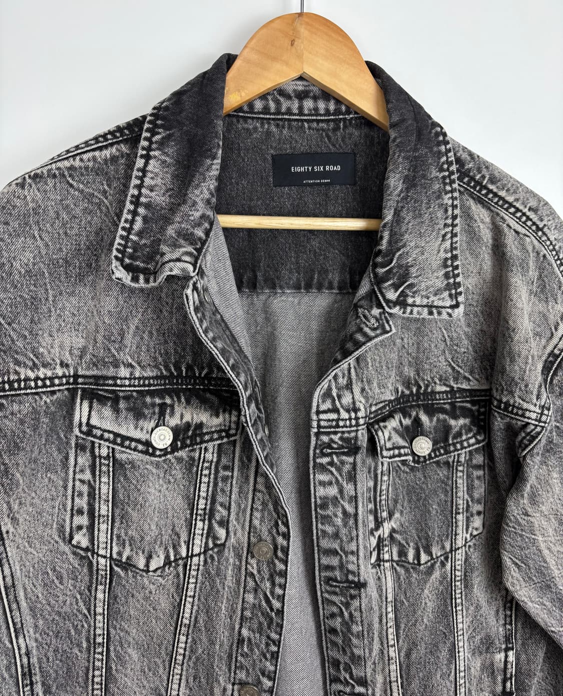 86로드 블랙 워싱 데님 자켓 상품이미지2