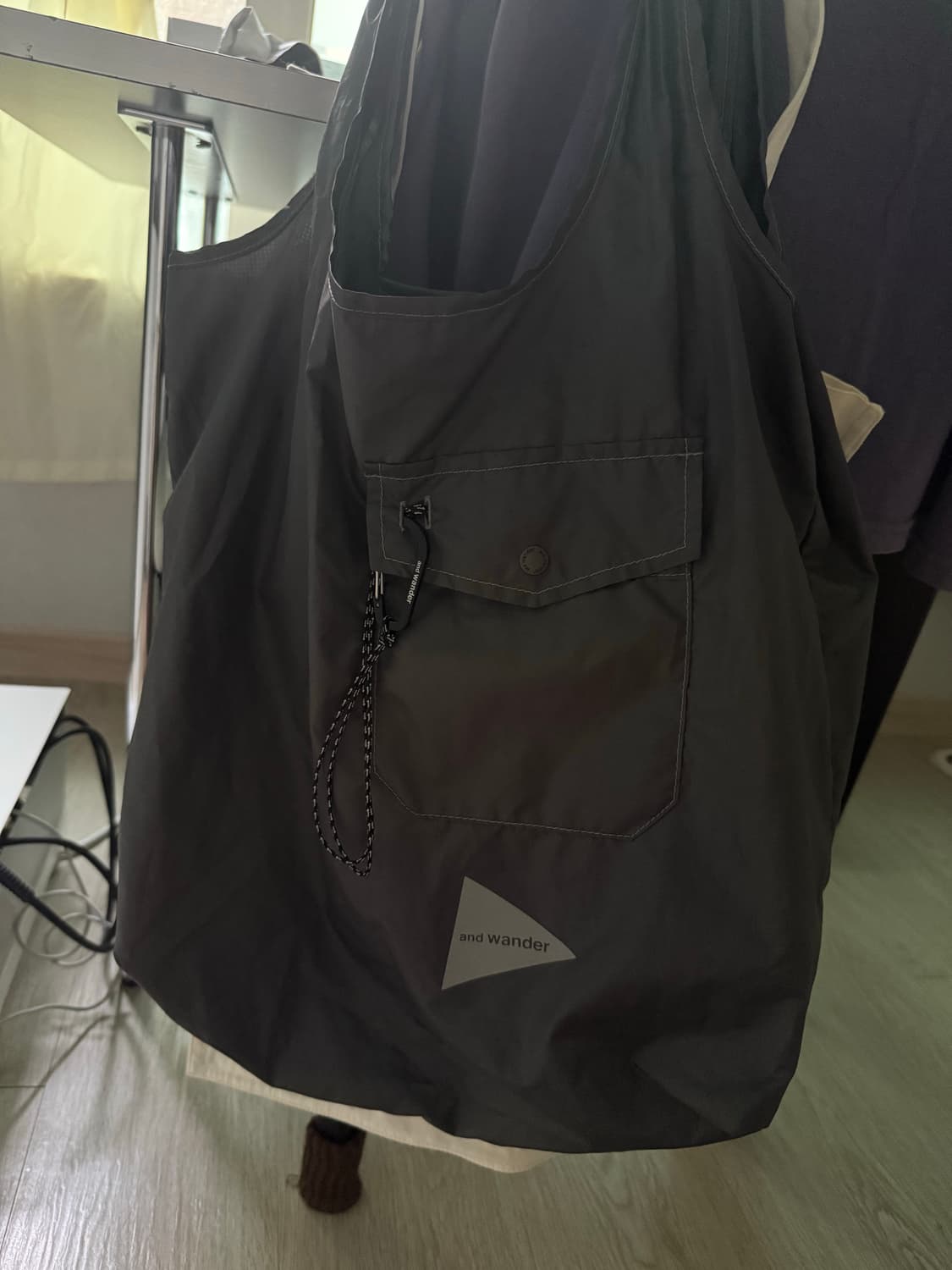 앤드원더 그로서리백 차콜 상품이미지1