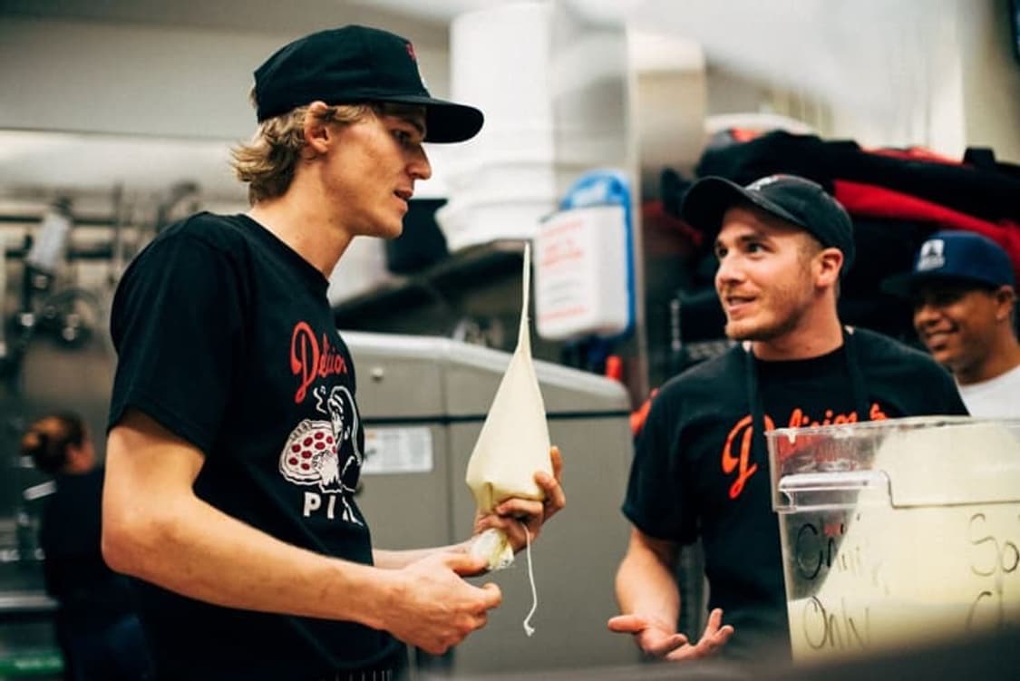 XLARGE 엑스라지 x 딜리셔스바이닐 협업 피자 캡 모자 스냅백 힙합 상품이미지7