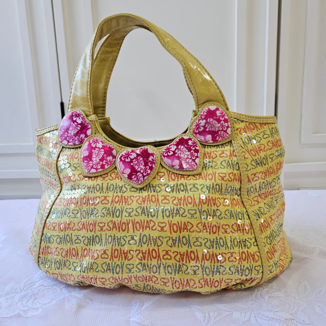 사보이 옐로우 하트 스팽글 토트백 상품이미지4