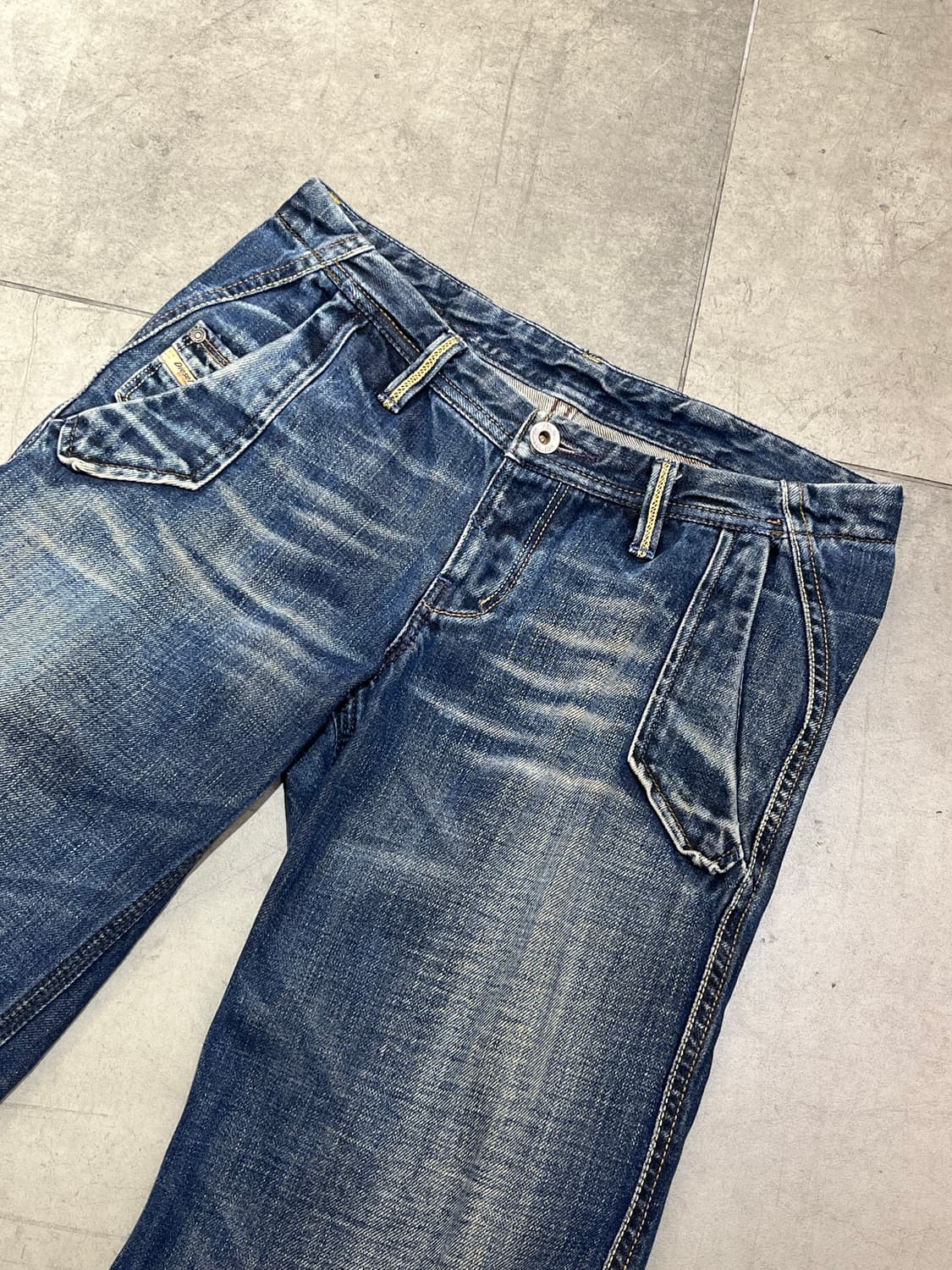 Diesel Industry 빈티지 워싱 와이드 데님 팬츠 상품이미지4