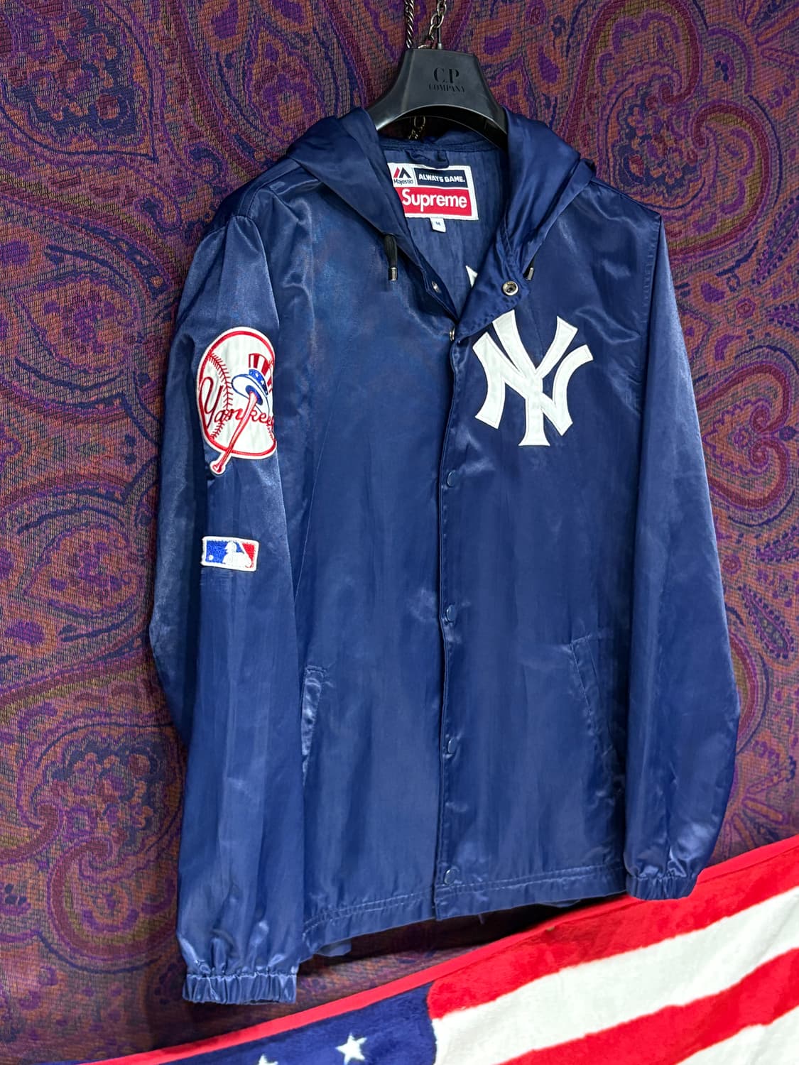 Supreme x n.y Yankees 후드 자켓 상품이미지3