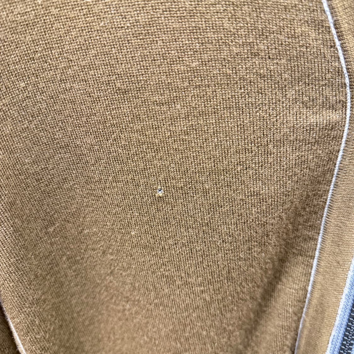 조셉 리버시블 니트 집업 가디건 배색 스티치 라인 디테일 카키 그레이 상품이미지9