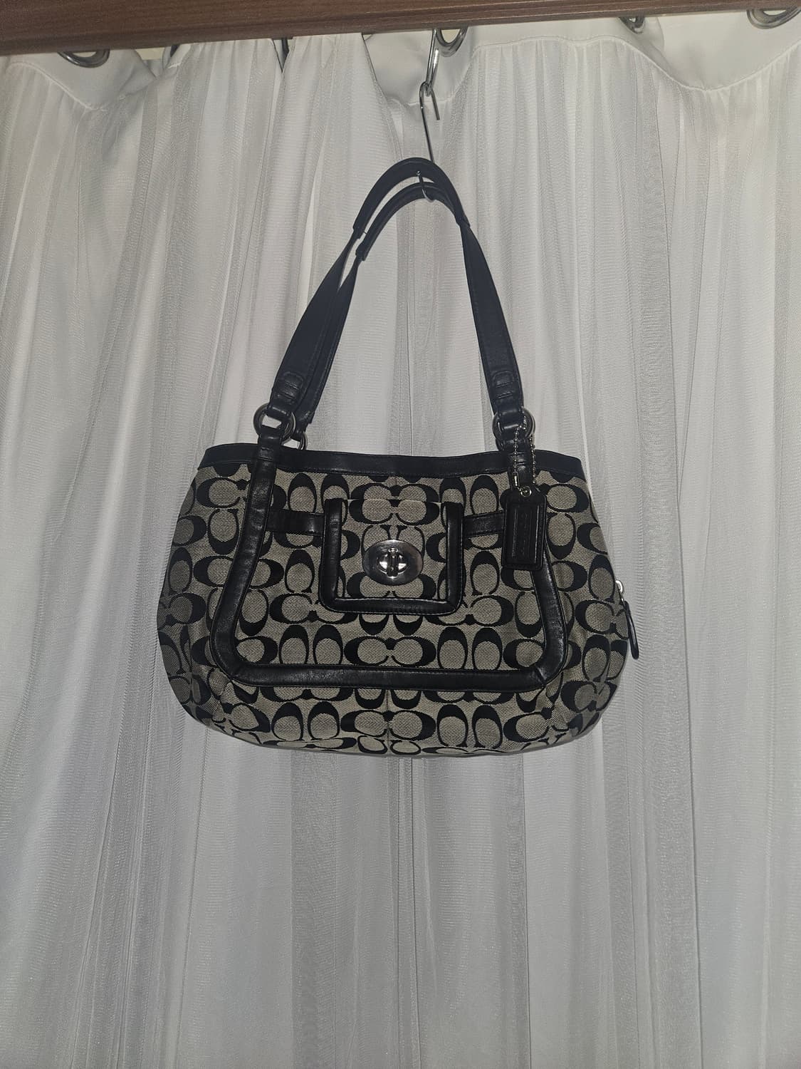 코치 시그니처 컨버스 토트백 오네갸루백 상품이미지1