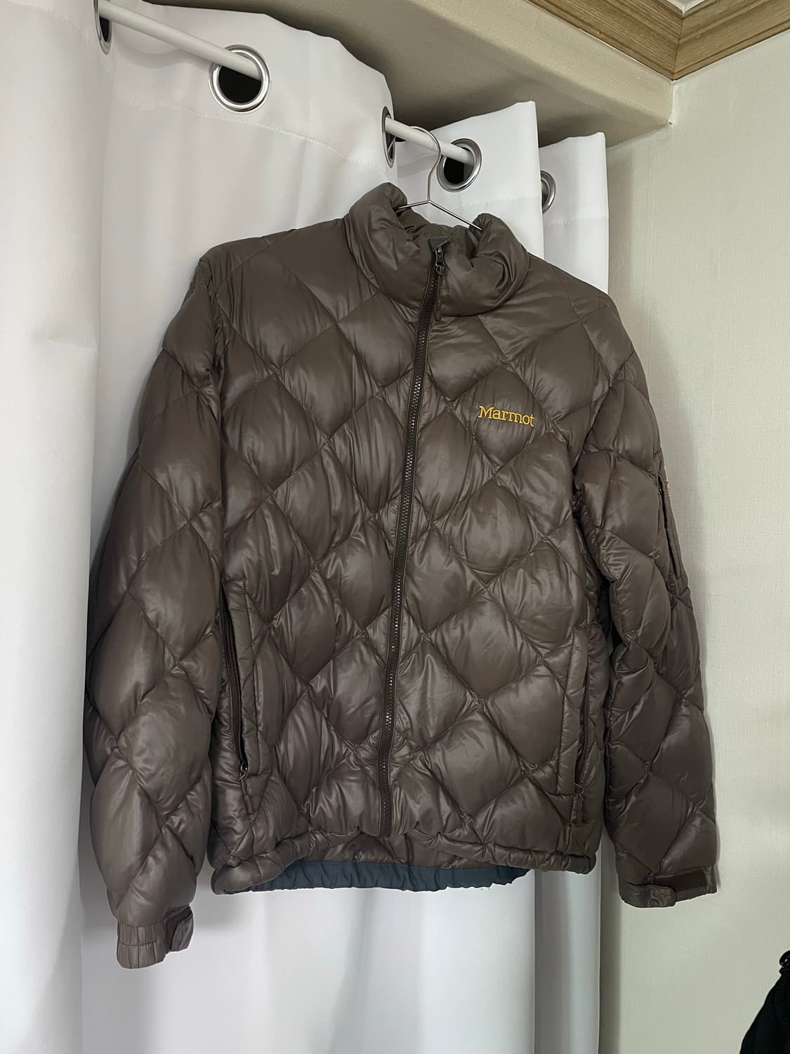 marmot 경량패딩 L 상품이미지1