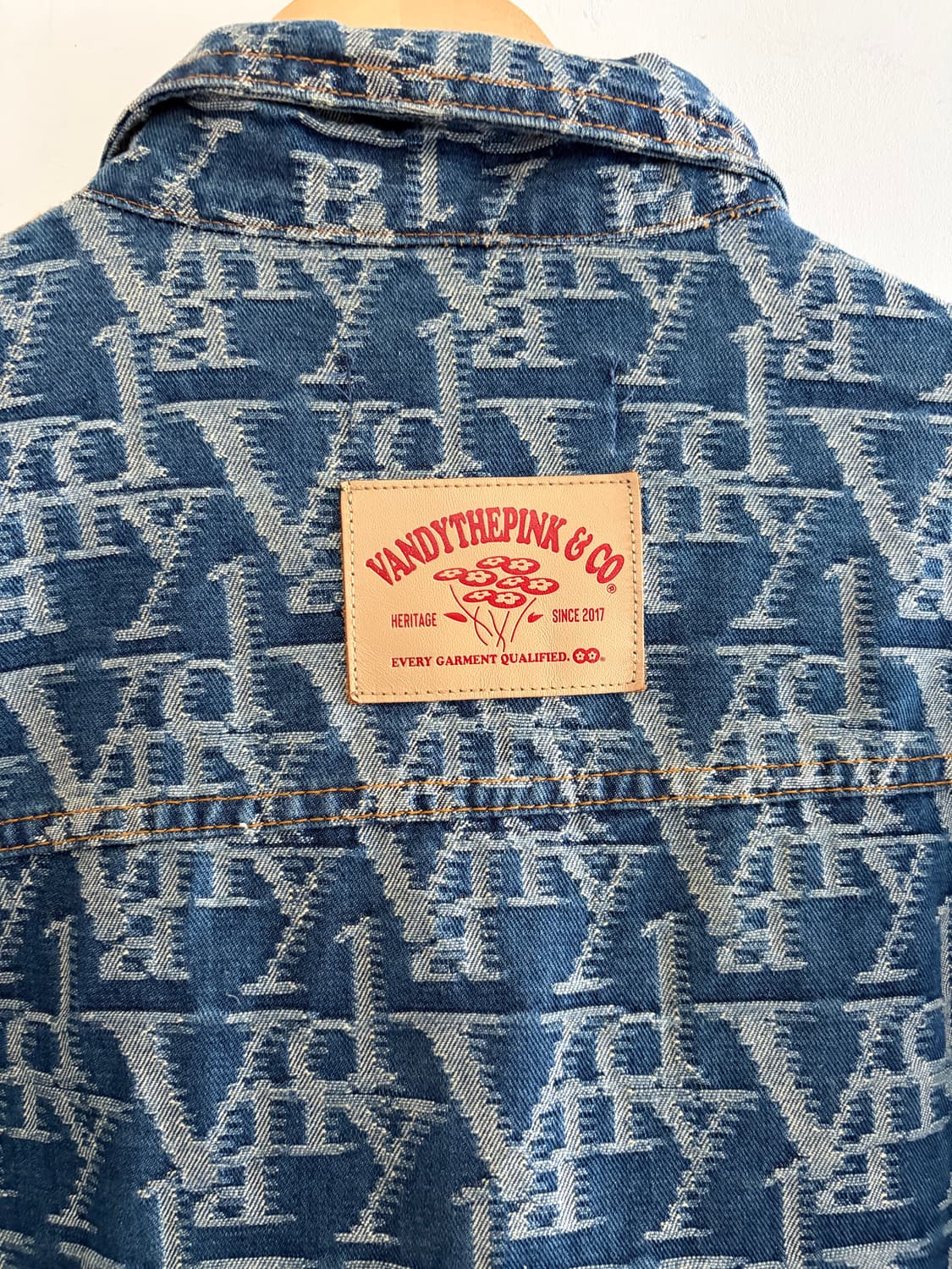 반디더핑크 모노그램 데님자켓 상품이미지5