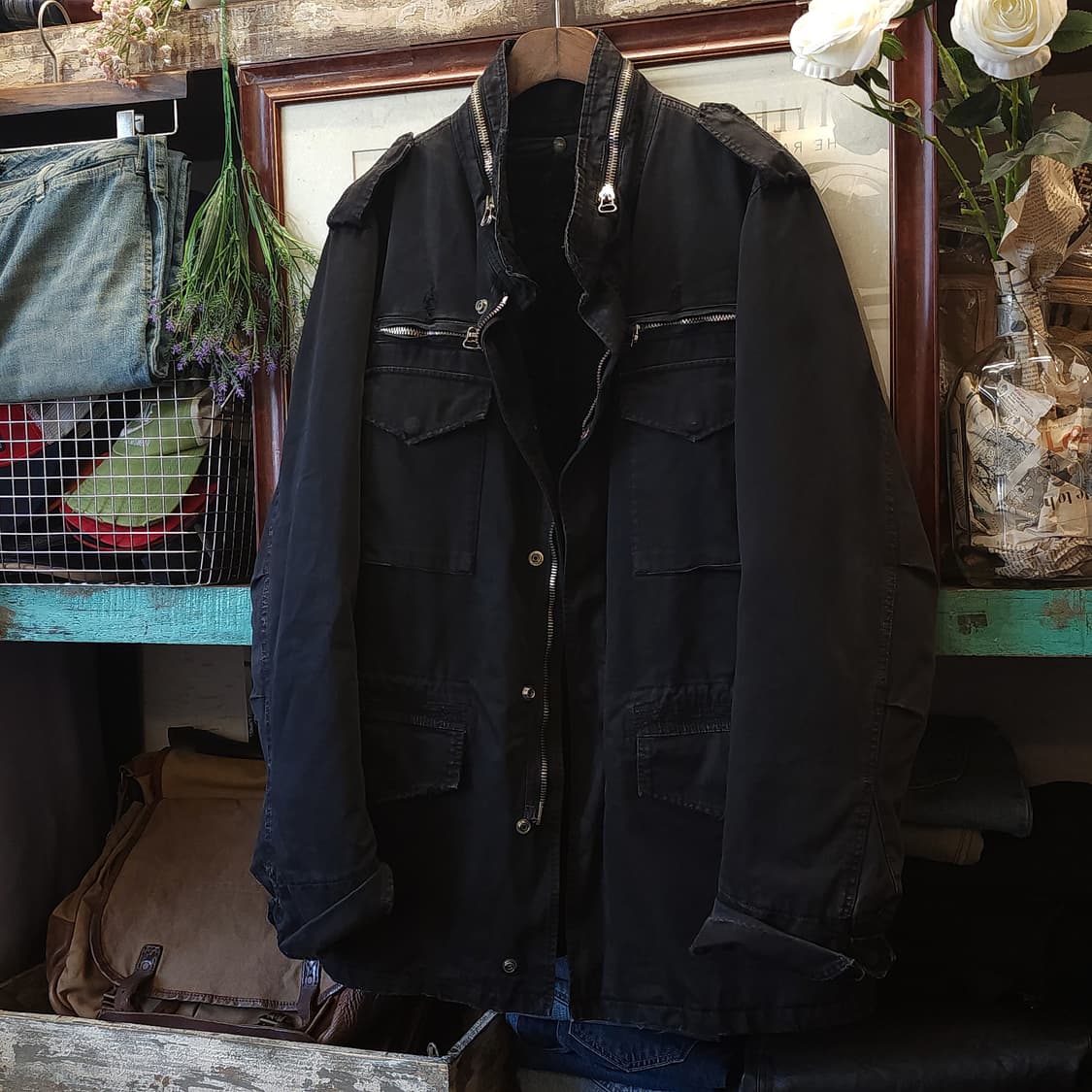 발망 무스탕 밀리터리 필드자켓 블랙 발망 데카르넹 52 상품이미지2