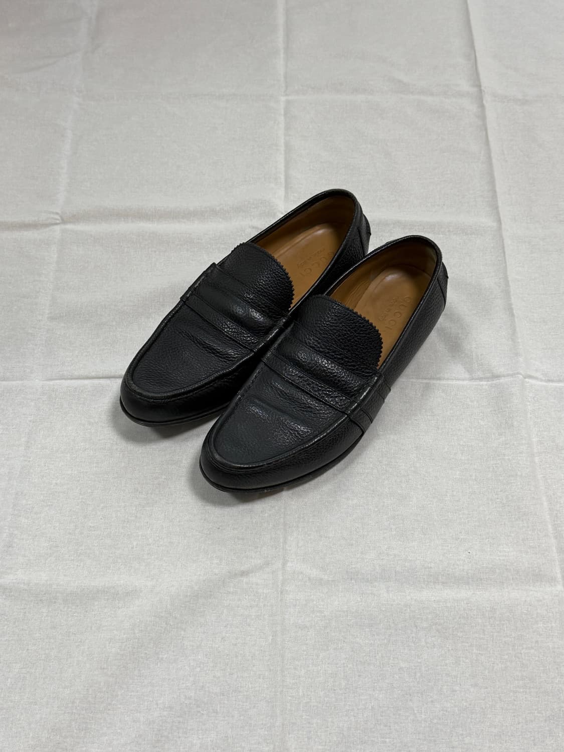 구찌 그레인 레더 로퍼 블랙 uk8 상품이미지1