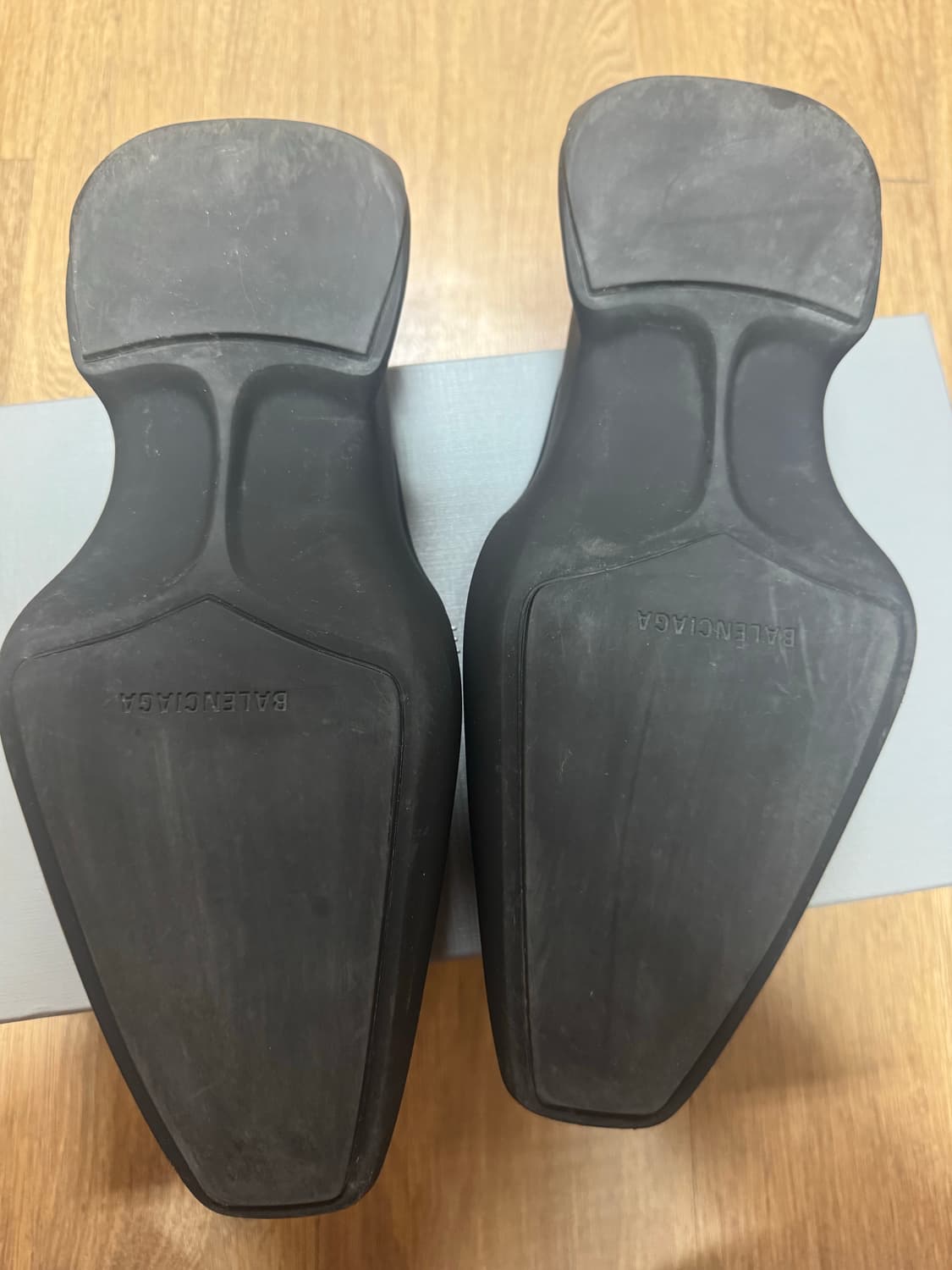 발렌시아가 스페이스 슈 42 상품이미지4