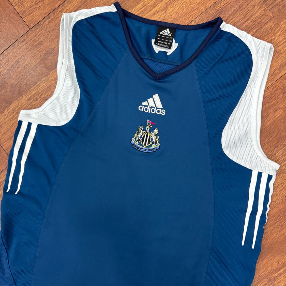 M 아디다스 뉴캐슬FC 04시즌 트레이닝 베스트 티셔츠  상품이미지3