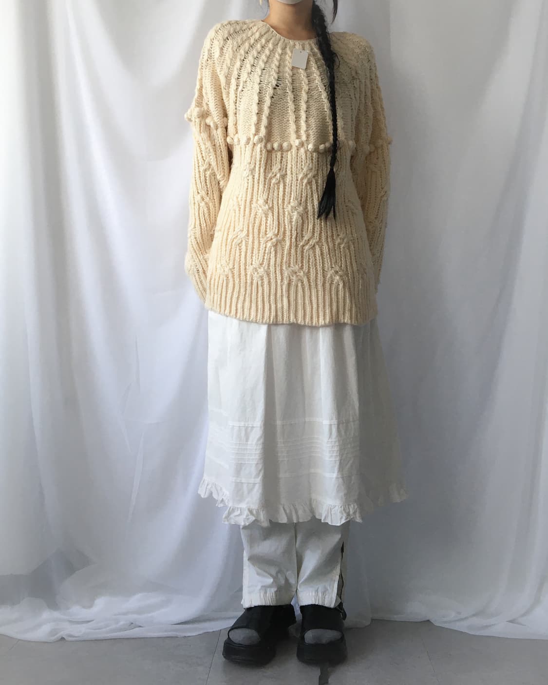 Pom pom point loose fit knit 상품이미지6