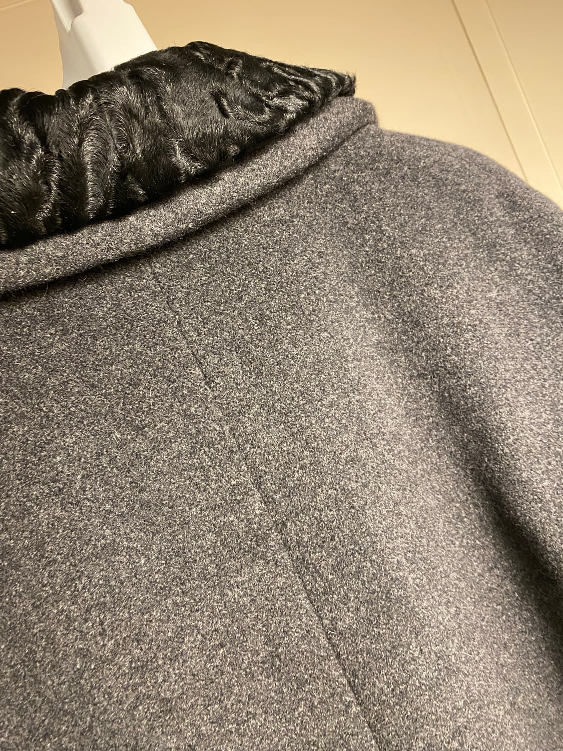 라나버진울 앙고라 진그레이  모 롱코트 상품이미지6