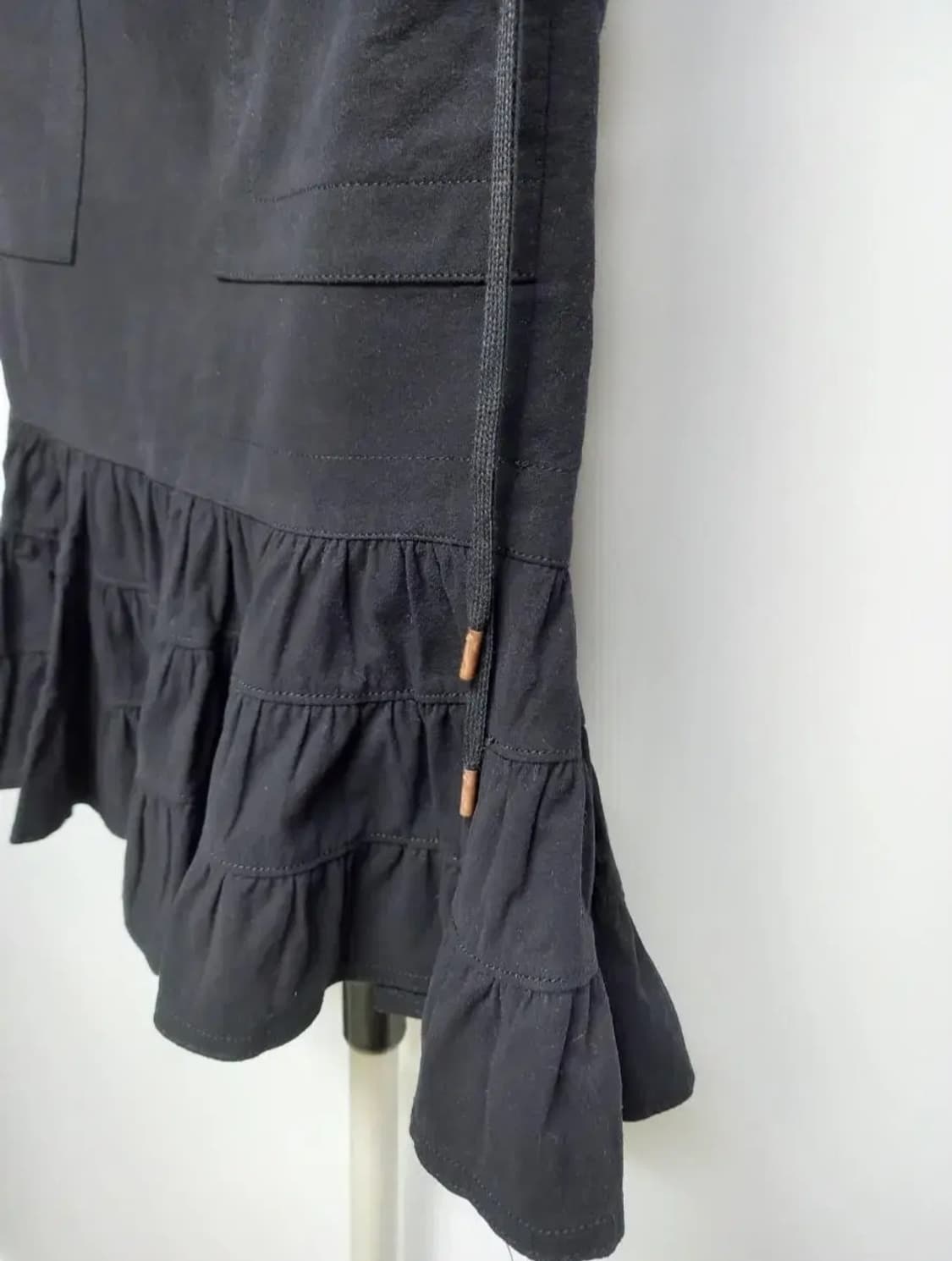 럭키슈에뜨 깍은스웨이드 프릴 스커트 55 상품이미지5