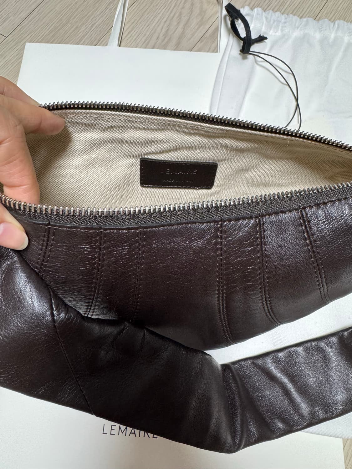 르메르 스몰 범백 (다크초콜렛) 크루아상백 상품이미지4