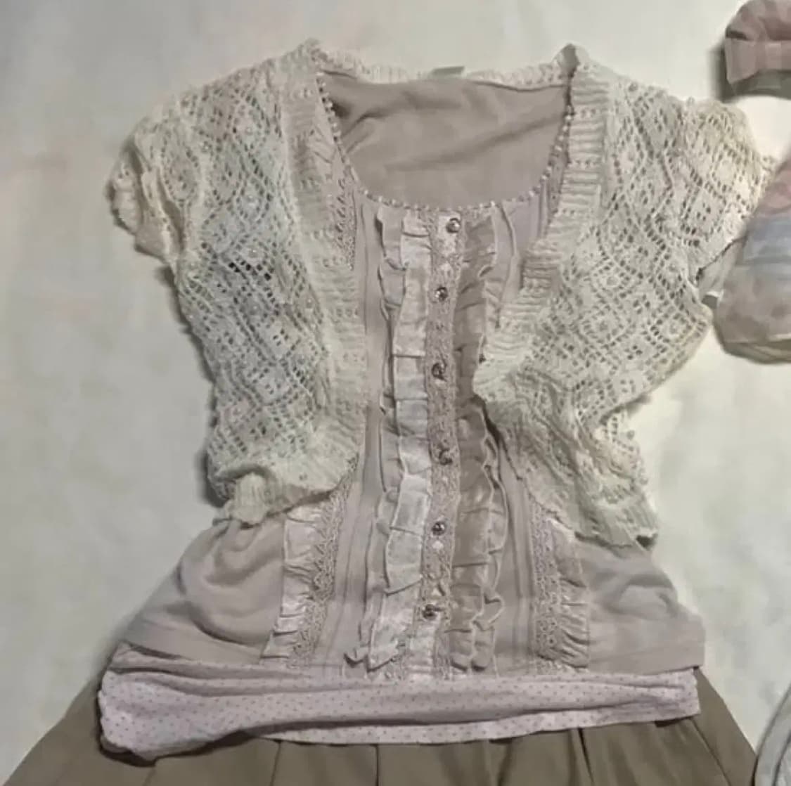 엑시즈팜 블라우스 히메갸루로걀탑리즈리사핀터깔라떼갸루 상품이미지1