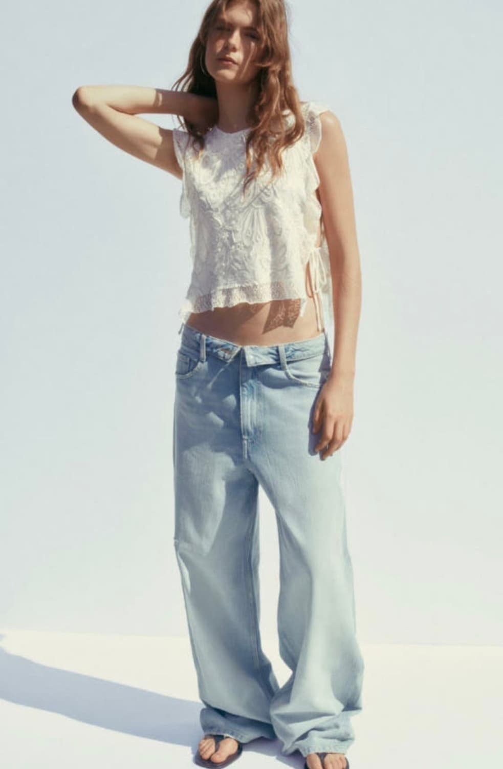 자라 JEANS TRF FOLDED 하이웨이스트 데님 상품이미지4