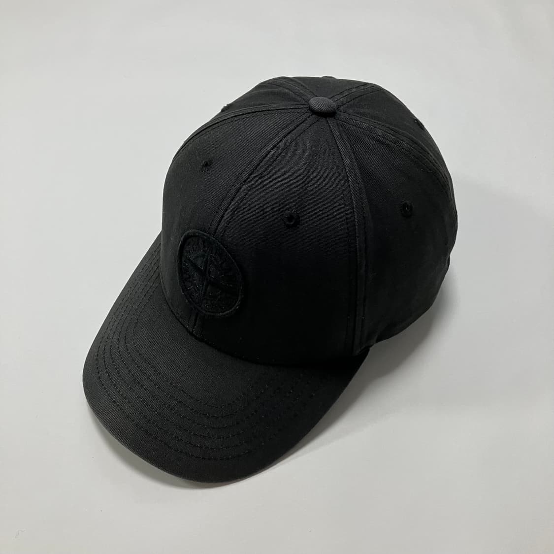 [Stone Island] 스톤아일랜드 로고 와펜 볼캡 모자 블랙 상품이미지1