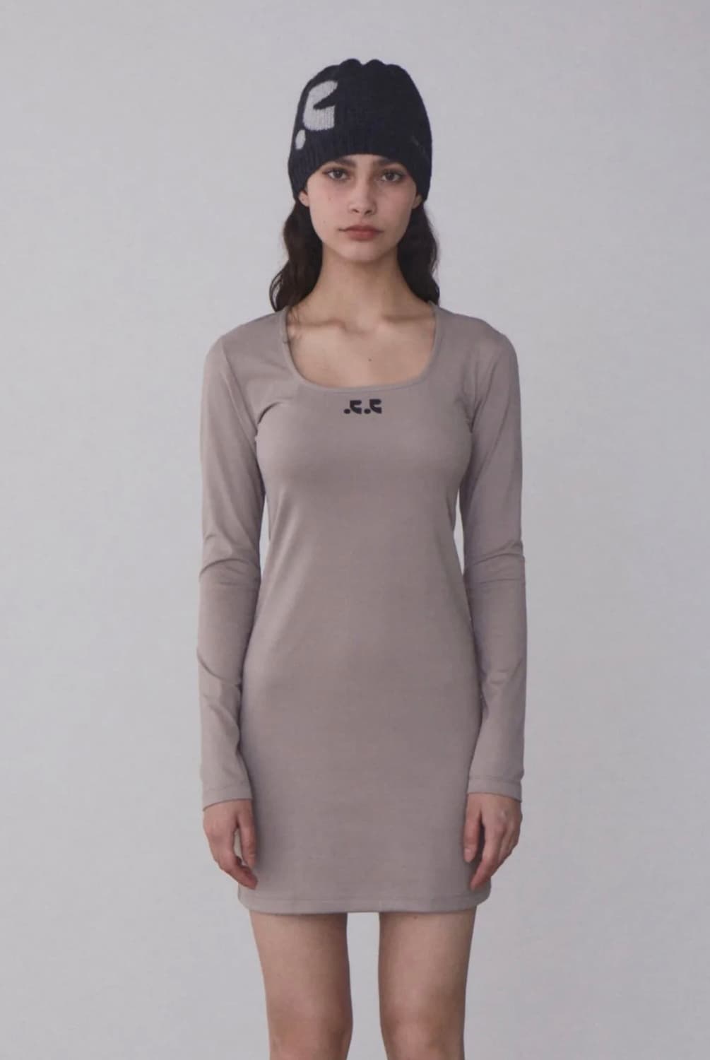 레스트앤레크레이션 스퀘어넥 미니 드레스 상품이미지2