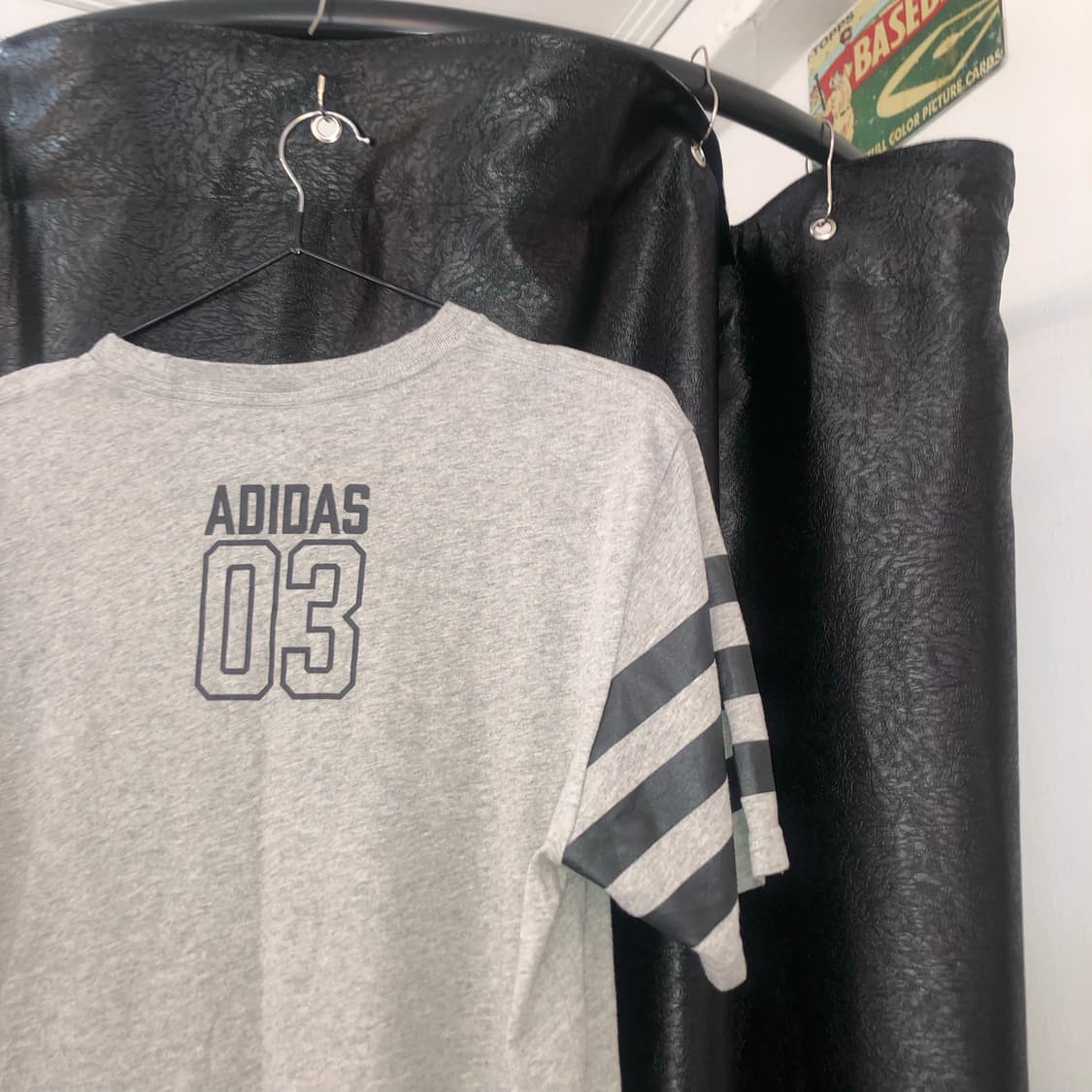 Vintage 💿 Adidas with the 3 s 상품이미지6