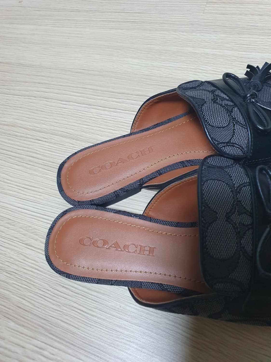 코치 슬라이드 뮬 슬리퍼 230 상품이미지7