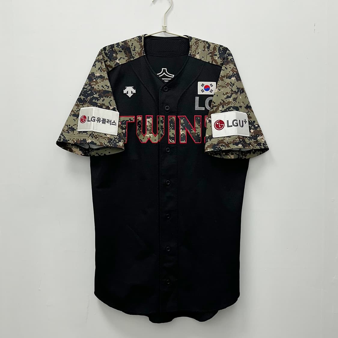 데상트 LG트윈스 밀리터리 강승호 마킹 유니폼 XL 상품이미지1