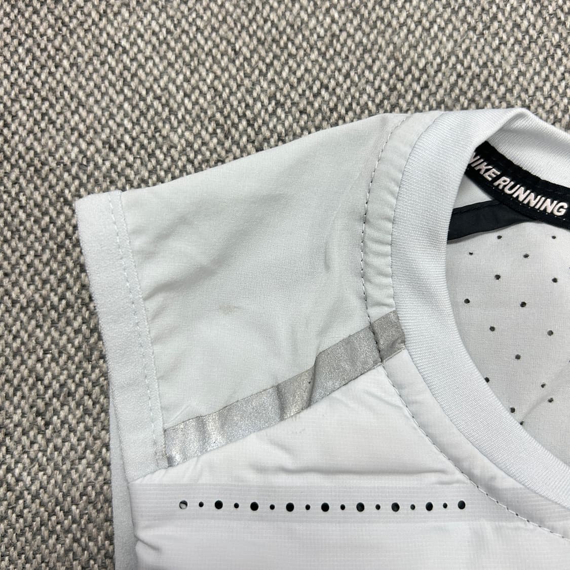 나이키 우먼스 에어로로프트 조끼(XS) 상품이미지6