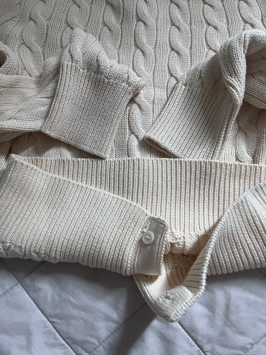 (실착5회미만) Polo 아이보리 니트 가디건 판매 상품이미지5