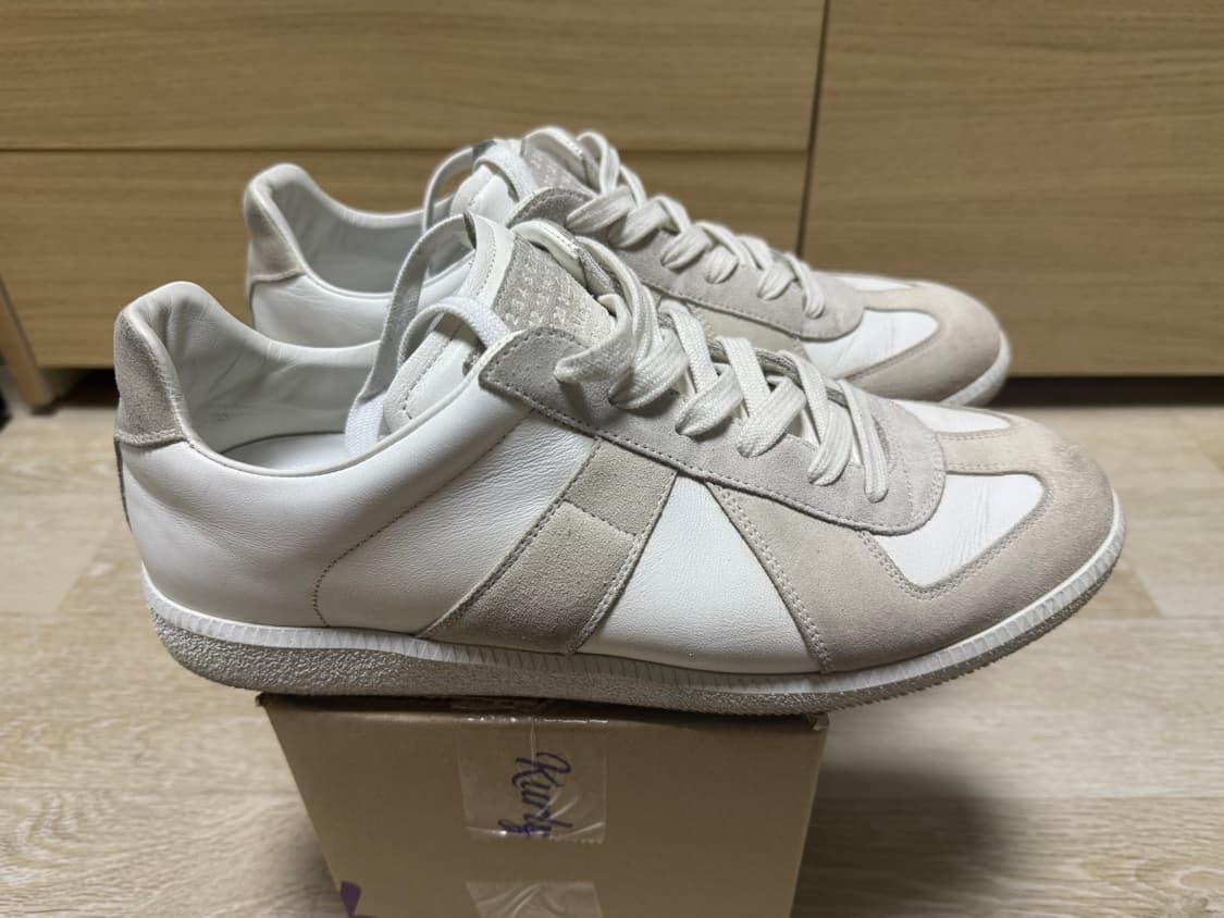 메종 마르지엘라 독일군 스니커즈 화이트 43사이즈 상품이미지1