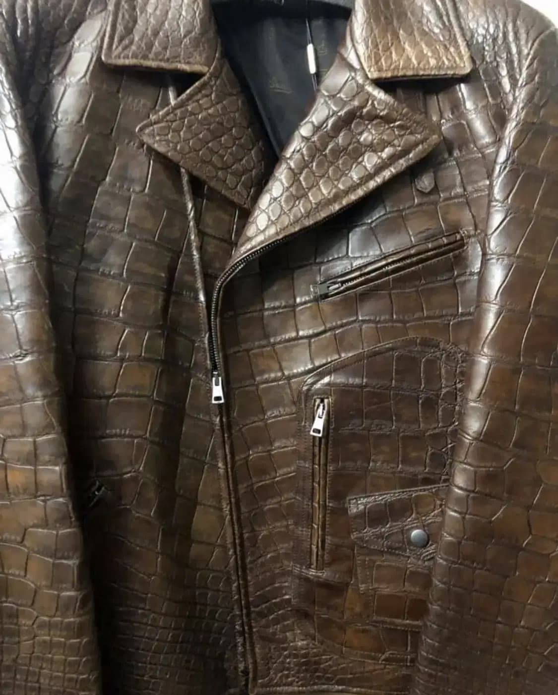 구찌 익스클루시브 바이커 재킷(크로커다일 스킨-악어가죽)해외발송 상품이미지2