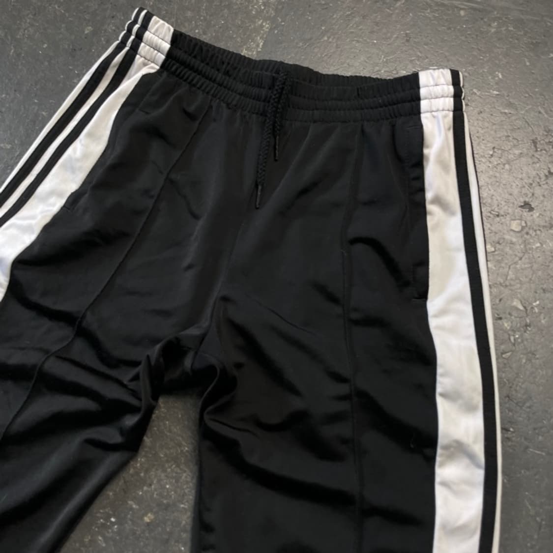 95 아디다스 아디브레이크 팬츠 상품이미지2
