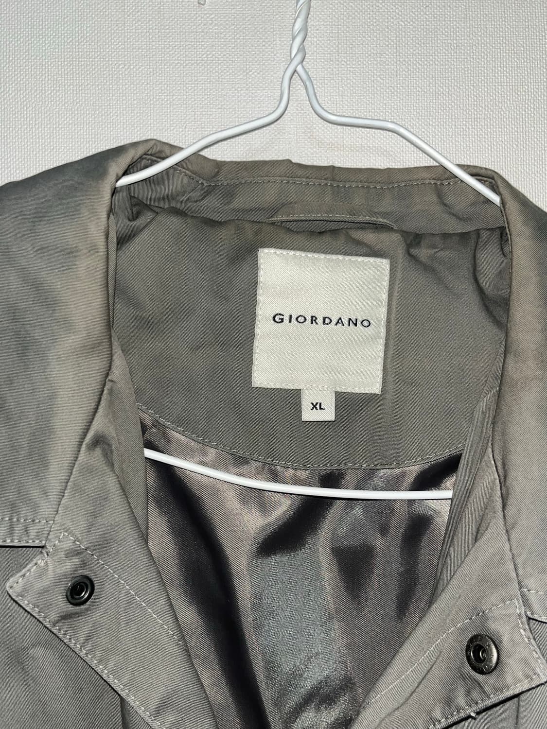 지오다노 챠콜 자켓 상품이미지5