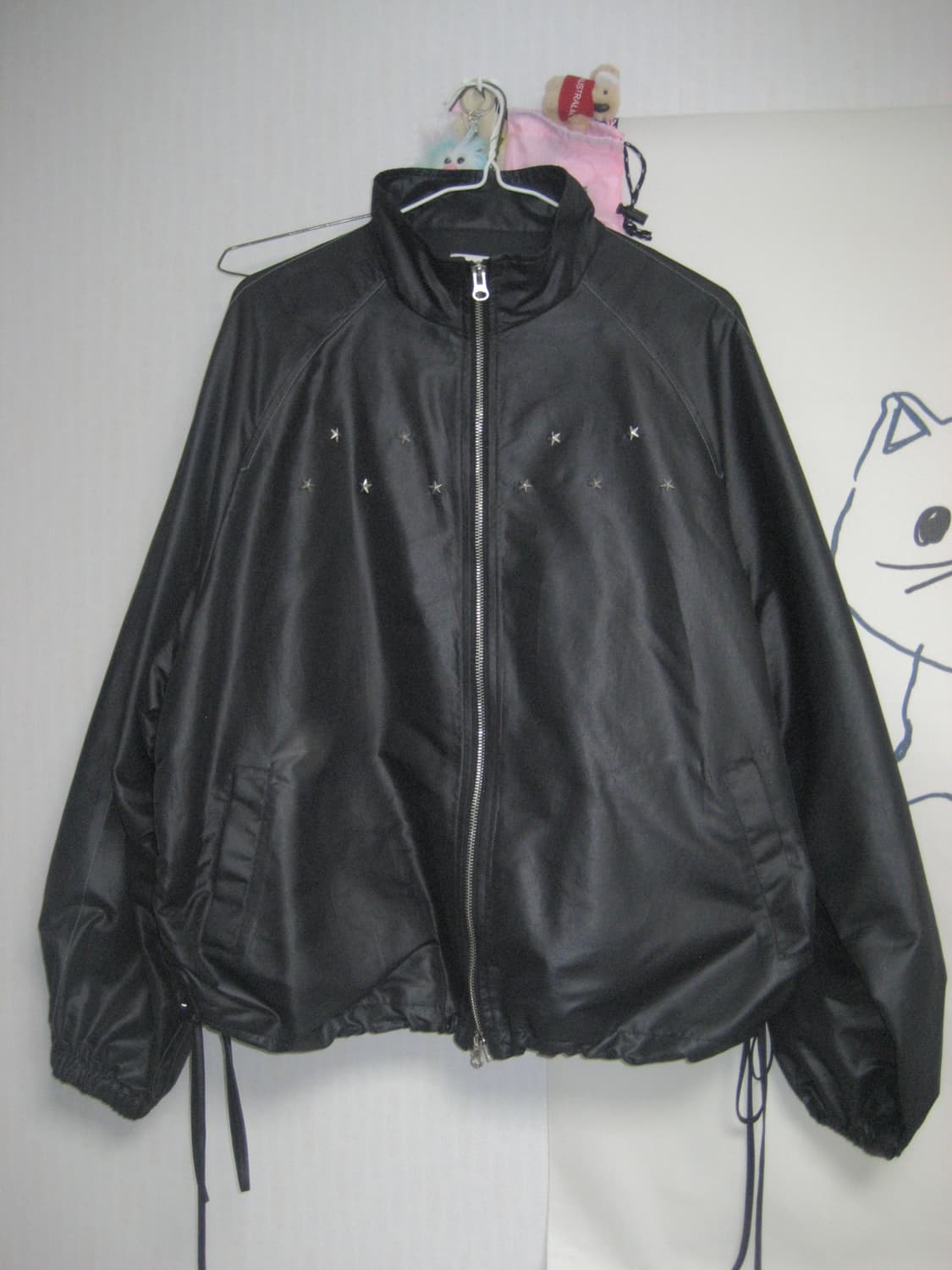 생긴대로 생긴스튜디오 우먼 셔링 리벳 윈드브레이커 블랙 상품이미지5