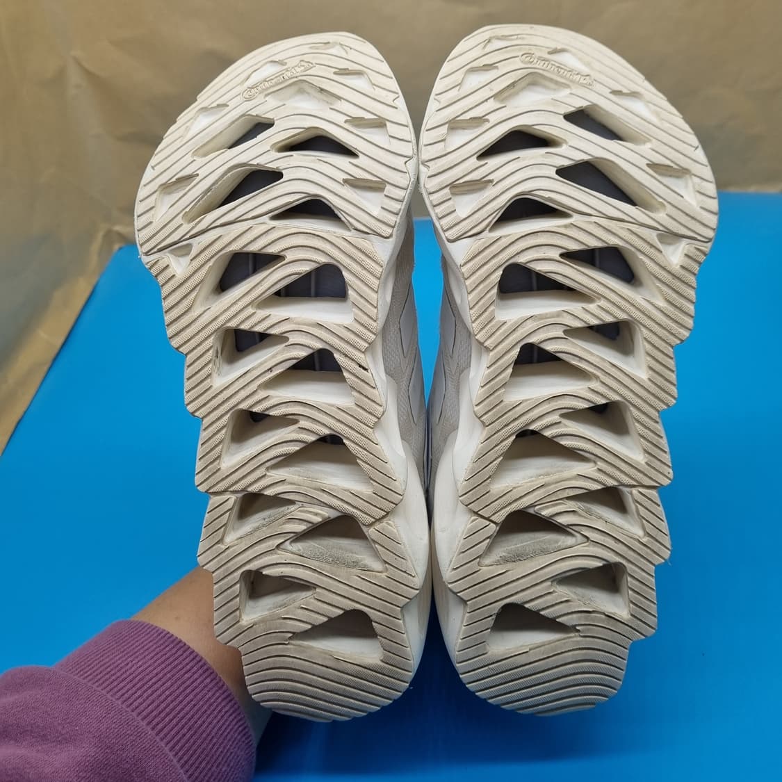 아디다스 스위치 FWD 여성운동화240  상품이미지3