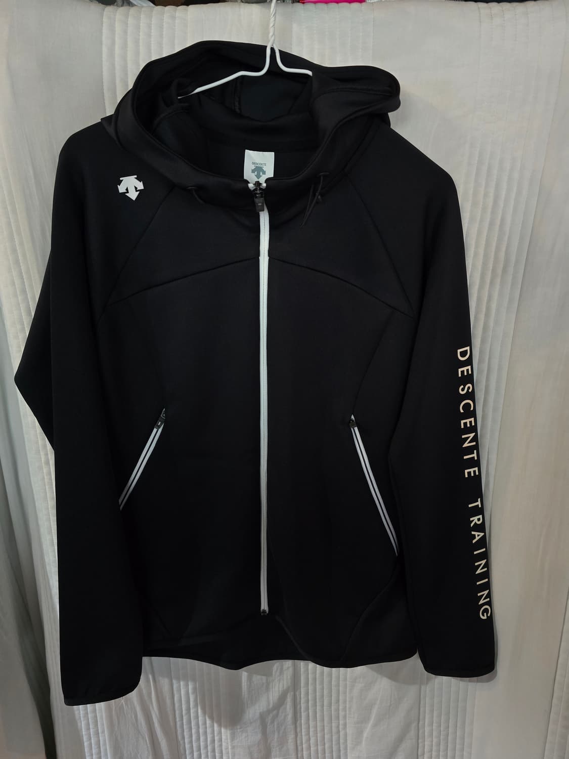 데상트 자켓  상품이미지2