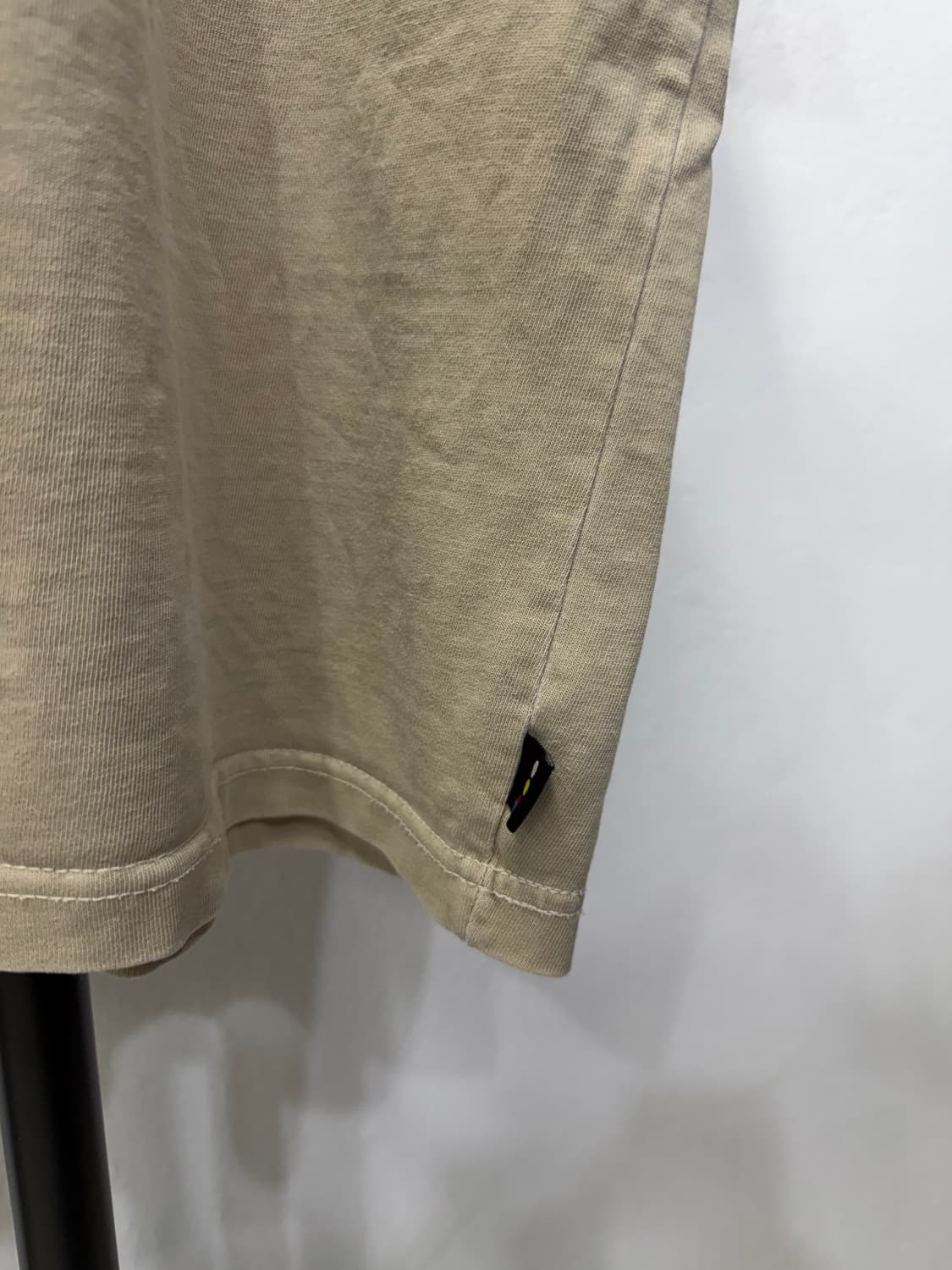 정품) 아이앱스튜디오 반팔티 M 상품이미지4