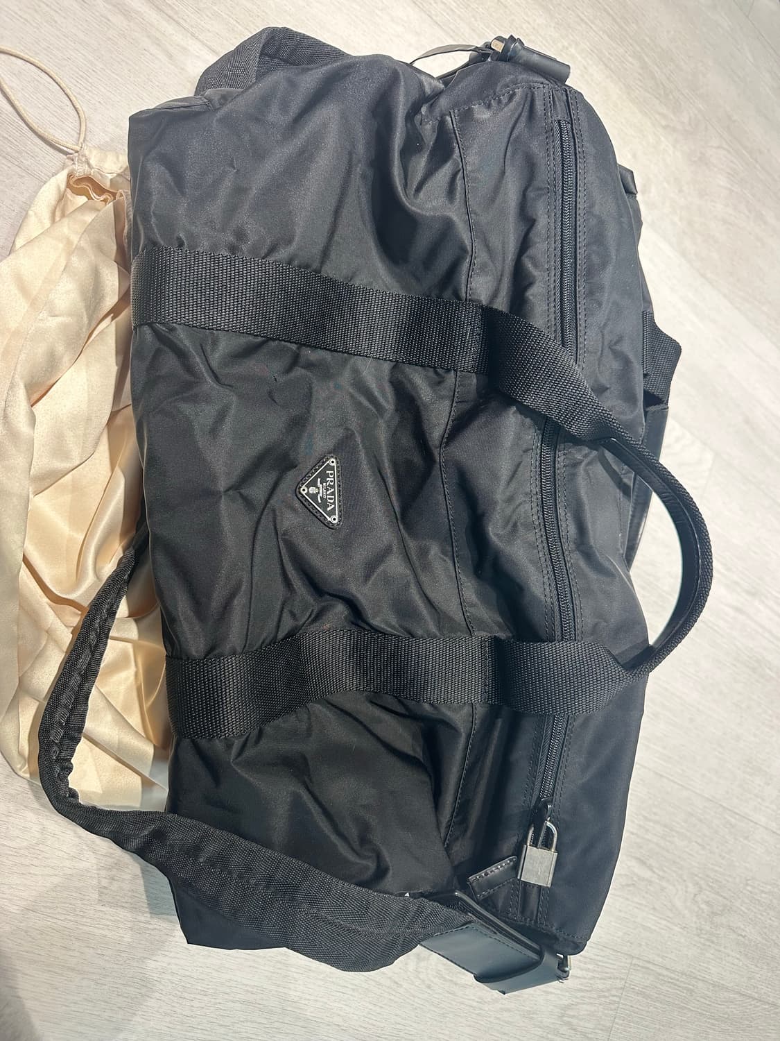 프라다 보스턴백 상품이미지1