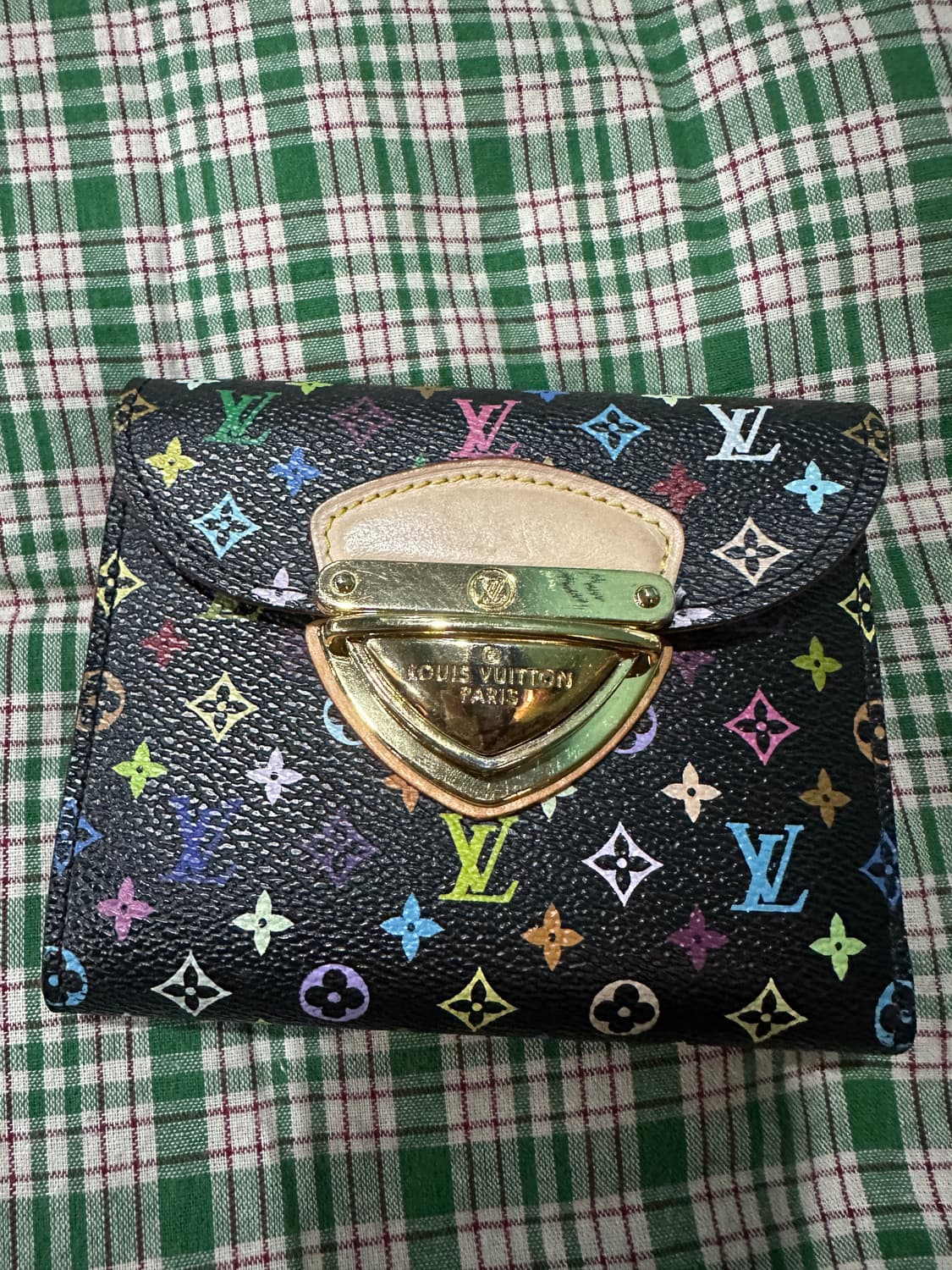 루이비통 멀티컬러 중지갑 상품이미지1