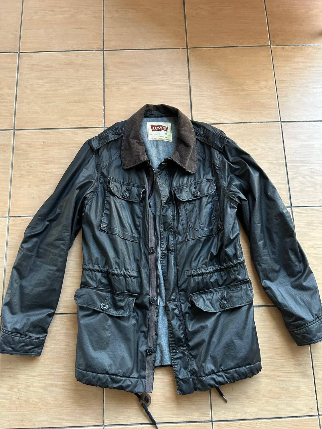 리바이스 블랙코티드자켓 상품이미지1