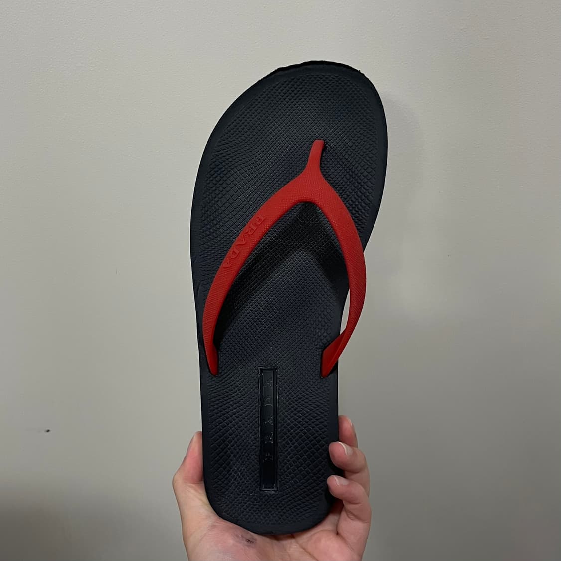 Prada Sports FlipFlop Slippers 상품이미지5