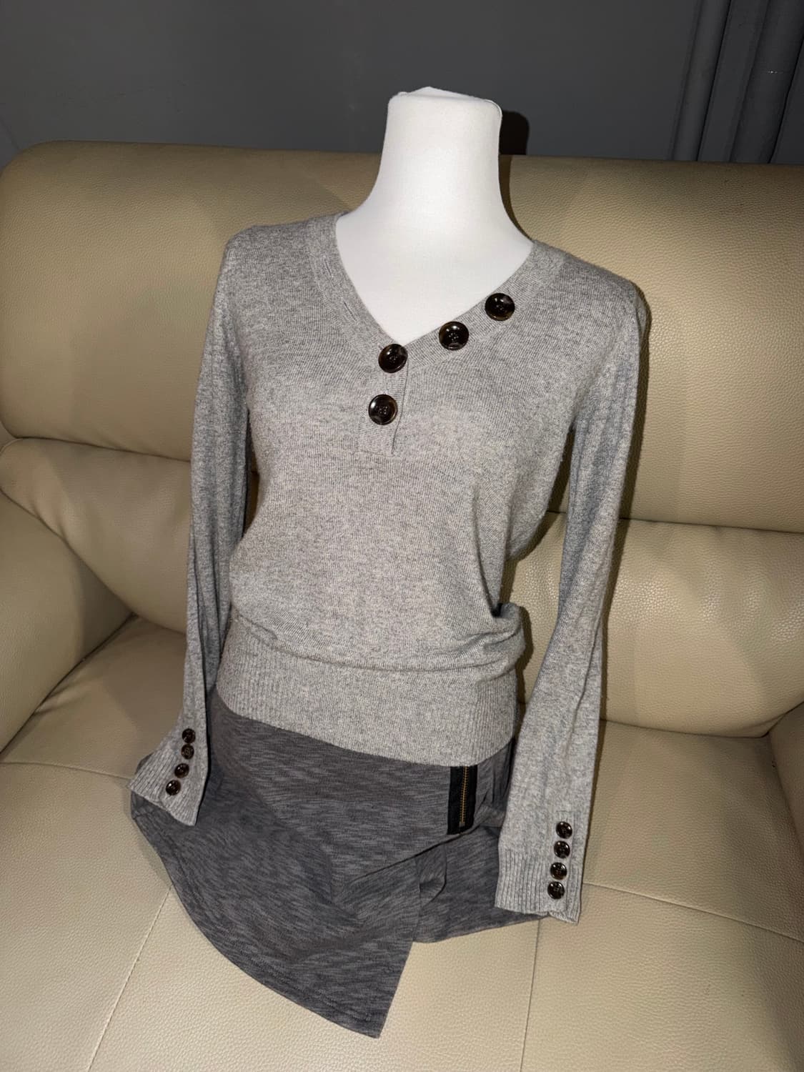 button-up point knit sleeve 상품이미지1