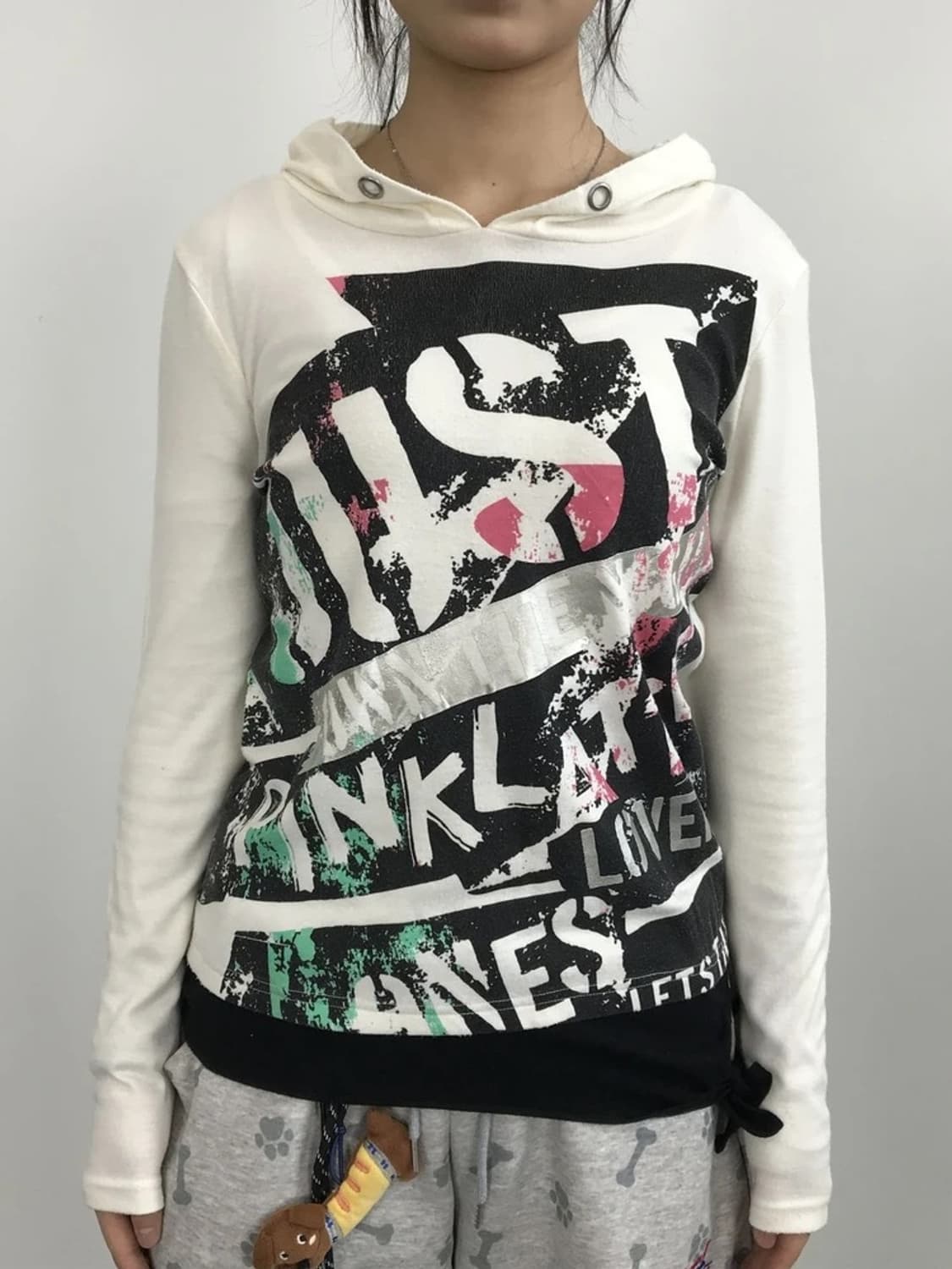 Pinklatte Y2K Graphic Hoodie 상품이미지1