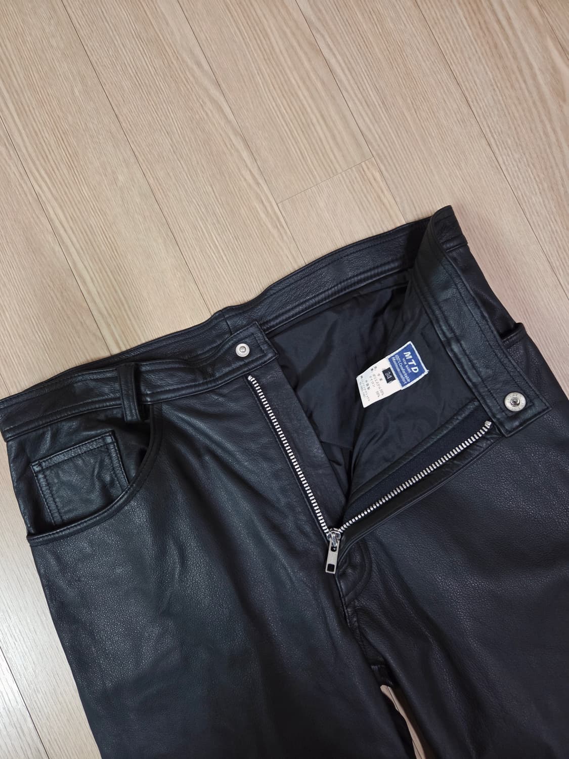 MTD 블랙 램스킨 레더 스트레이트 팬츠 상품이미지8