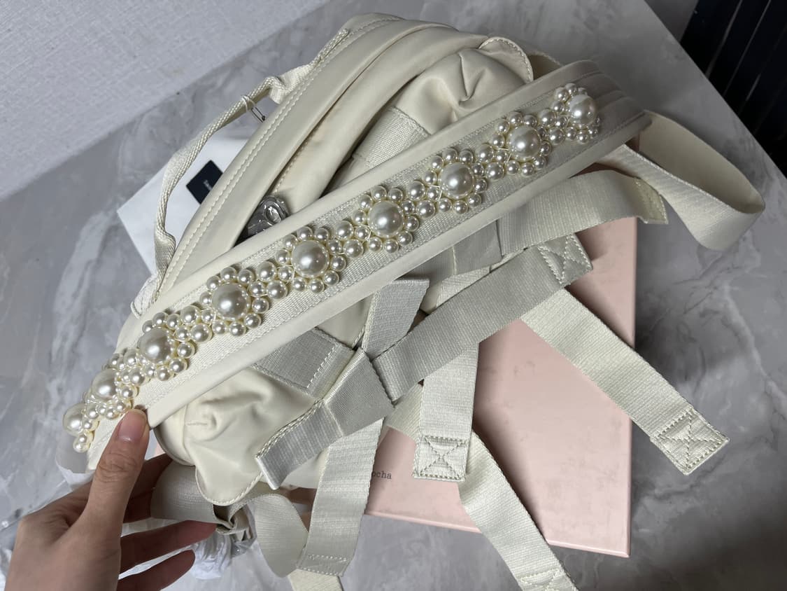 시몬로샤 크로스바디 보우백 스톤컬러새제품 상품이미지3