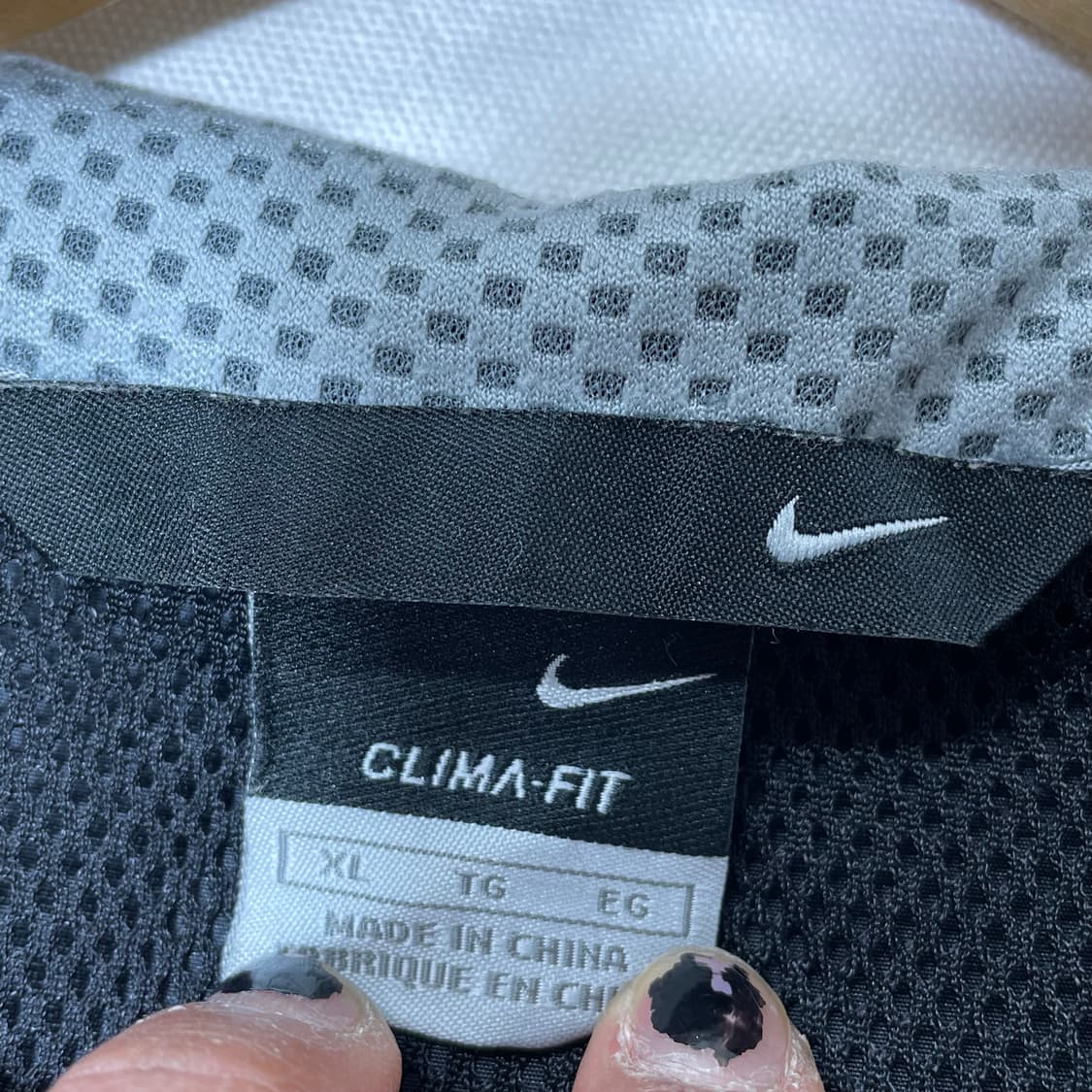 나이키 바람막이 XL 상품이미지3