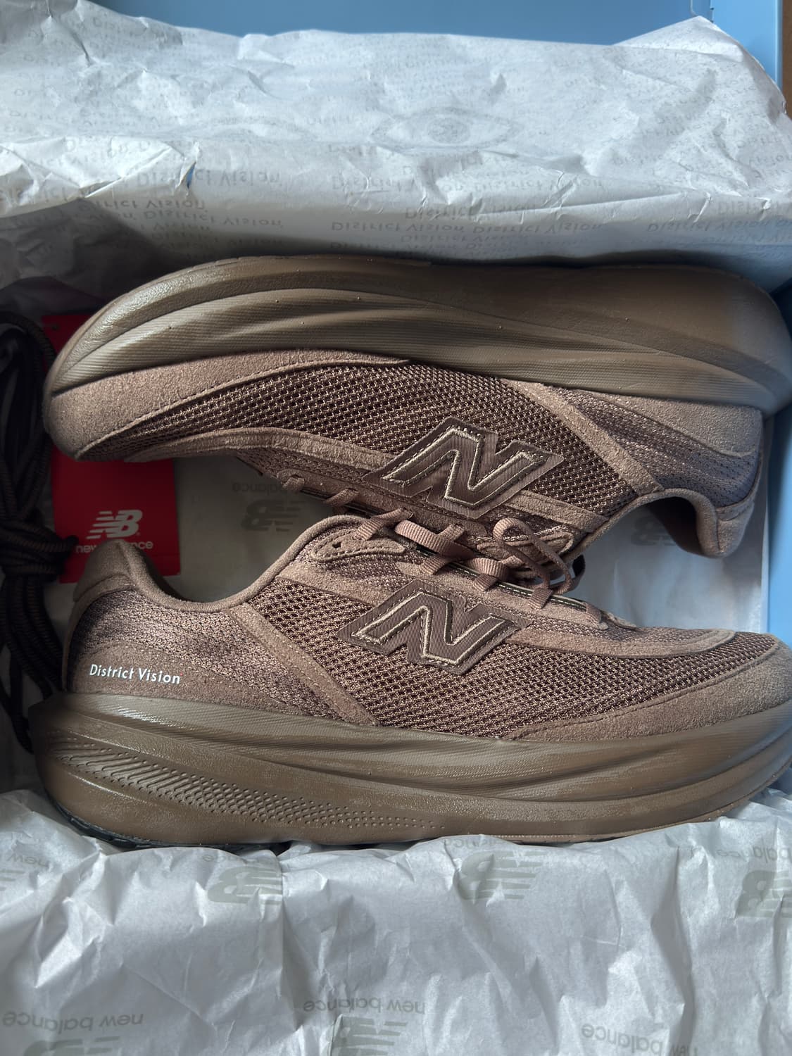 뉴발란스 디스트릭트비전 1080 v15 (275) 상품이미지1