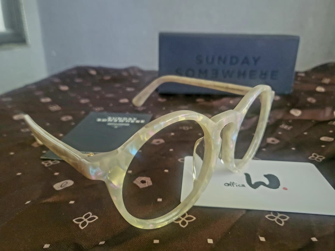 [미착용 새상품] *지드레곤 착용 선데이 섬웨어 안경* 상품이미지1