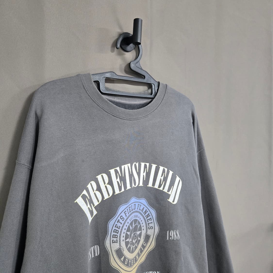 EBBETS FIELD SEATTLE 이벳필드 맨투맨 그레이 상품이미지2